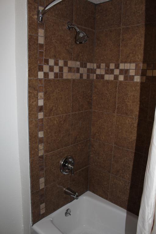 Economy Inn Paso Robles Εξωτερικό φωτογραφία